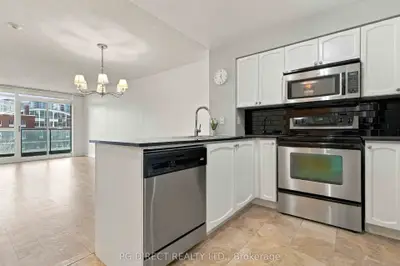 231 Fort York Boulevard 412, Toronto, On M5v 1b2