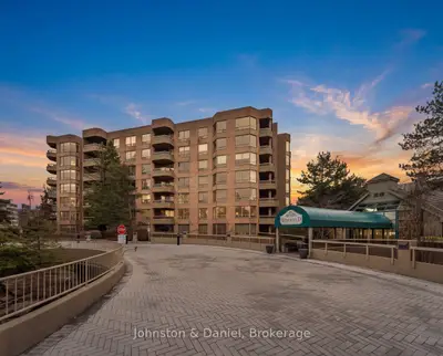 1210 Don Mills Road 210, Toronto, On M3b 3n9
