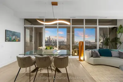 111 St Clair Avenue W 1213, Toronto, On M4v 1n5
