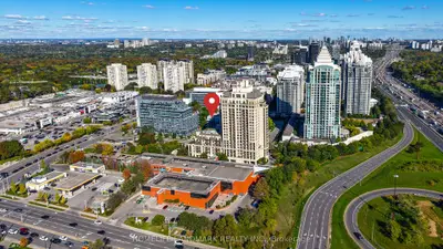 17 Kenaston Gardens 306, Toronto, On M2k 0b9