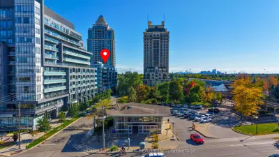 17 Kenaston Gardens 306, Toronto, On M2k 0b9