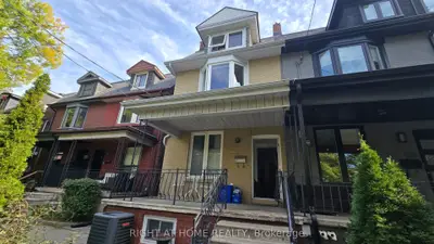 261 Grace Street, Toronto, On M6g 3a7