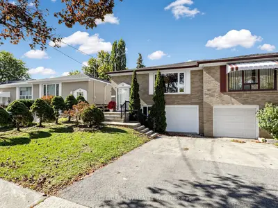 14 Crispin Crescent, Toronto, On M2r 2v7