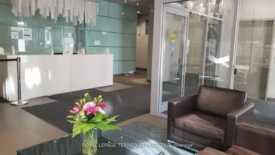 126 Simcoe Street 505, Toronto, On M5h 4e6