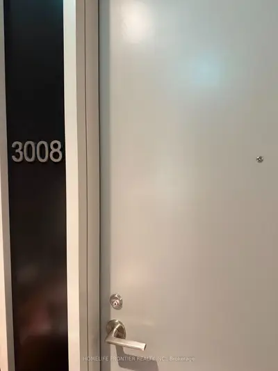 400 King Street W 3008, Toronto, On M5v 0x8