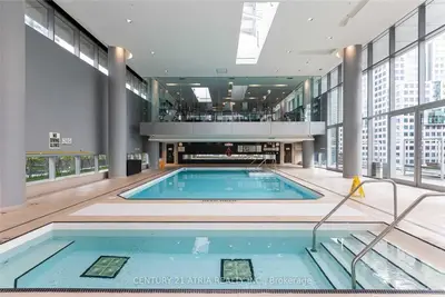 80 John Street 2909, Toronto, On M5v 3x4