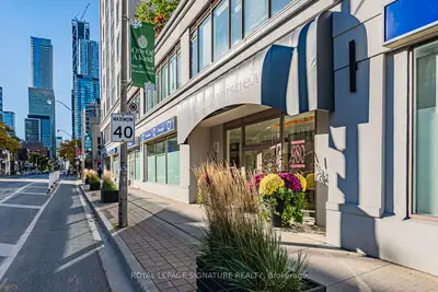 980 Yonge Street 1002, Toronto, On M4w 3v8