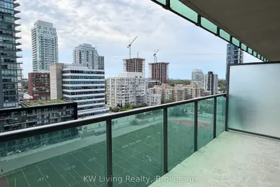 70 Roehampton Avenue 1116, Toronto, On M4p 1r2