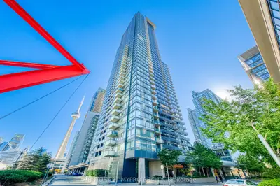 25 Telegram Mews 4306, Toronto, On M5v 3z1