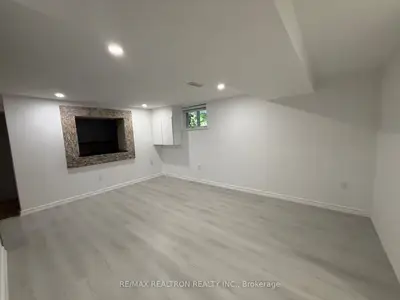 223 Pleasant Avenue Bsmt, Toronto, On M2m 1m6