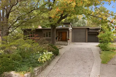 41 Hurlingham Crescent, Toronto, On M3b 2p9