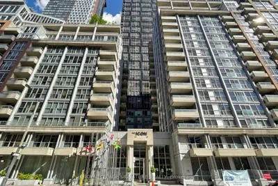 270 Wellington Street W 313, Toronto, On M5v 3p5