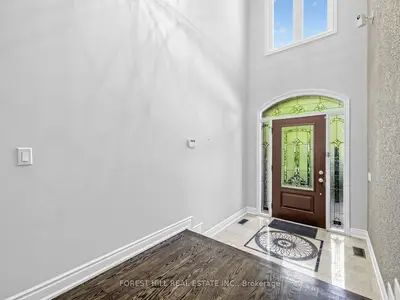 481 Cranbrooke Avenue, Toronto, On M5m 1n6