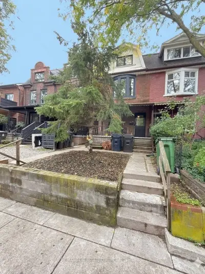 200 Roxton Road, Toronto, On M6j 2y5