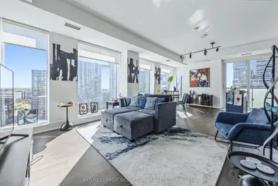 480 Front Street W 915, Toronto, On M5v 0v5