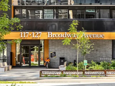 117 Broadway Avenue W 624n, Toronto, On M4p 1v3