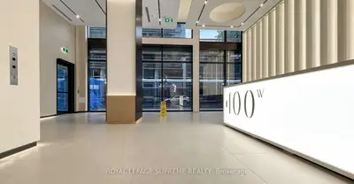 400 King Street S 810, Toronto, On M5v 1k2