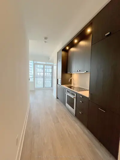470 Front Street W 3306, Toronto, On M5v 0v6