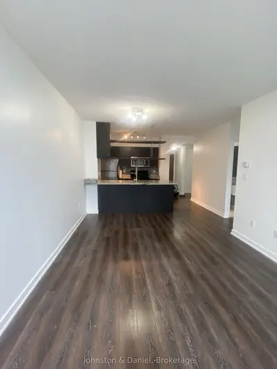 35 Mariner Terrace 5201, Toronto, On M5v 3v9
