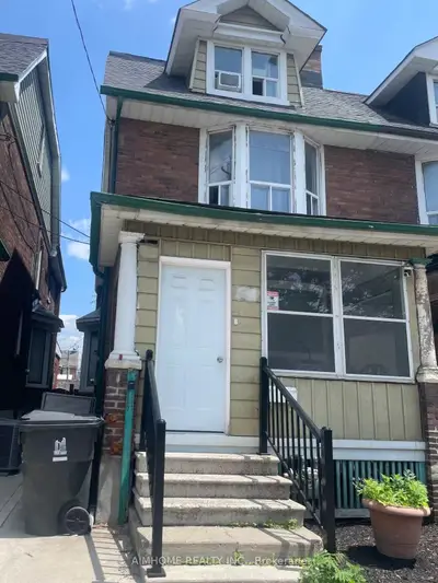625 Bathurst Street, Toronto, On M5s 2r2