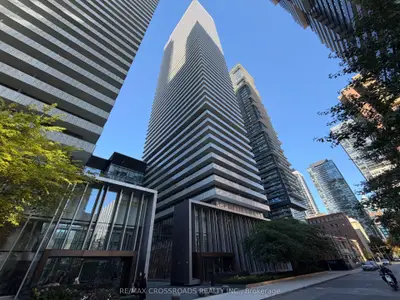 50 Charles Street E 2713, Toronto, On M4y 0c3
