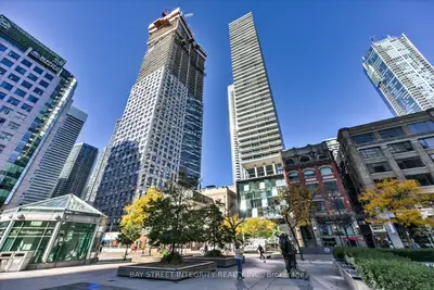 224 King Street W 1403, Toronto, On M5h 0a6