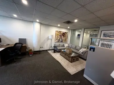 1033 Bay Street 312, Toronto, On M5s 3a5