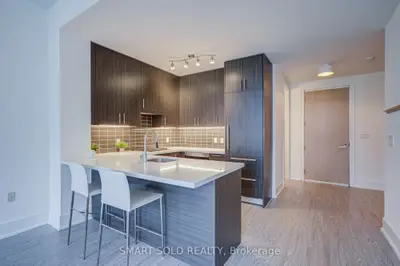39 Queens Quay E 436, Toronto, On M5e 0a5