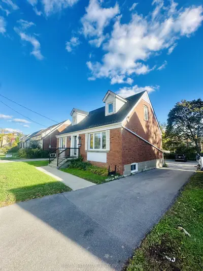 315 Sheppard Avenue E, Toronto, On M2n 3b3