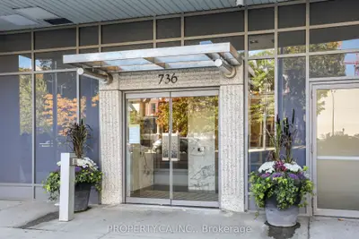 736 Spadina Avenue 1203, Toronto, On M5s 2j6