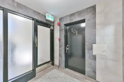 10 Ellison Avenue 101, Toronto, On M3h 2j6