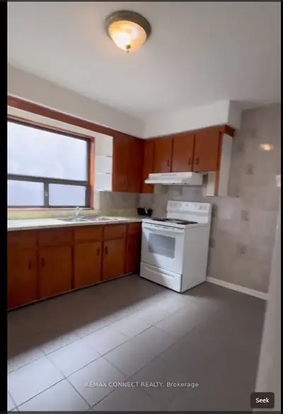 232 Atlas Avenue, Toronto, On M6c 3p7