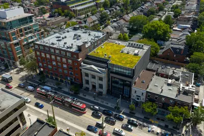 491 College Street, Toronto, On M6g 1a5