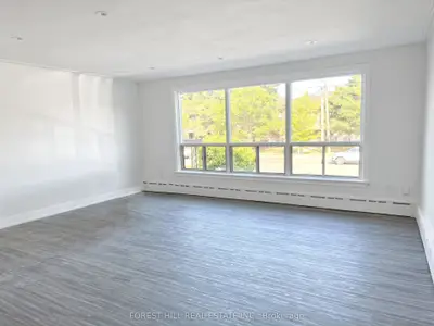 443 Wilson Avenue #2, Toronto, On M3h 1t5