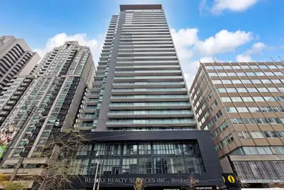 770 Bay Street 1009, Toronto, On M5g 0a6