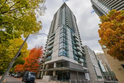 285 Mutual Street 2201, Toronto, On M4y 3c5