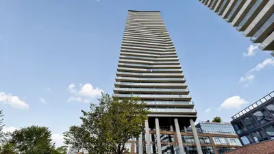 70 Distillery Lane 606, Toronto, On M5a 0e3