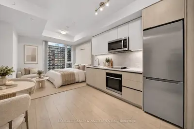 5858 Yonge Street 615, Toronto, On M2n 0c6