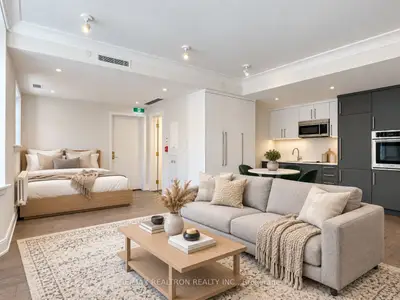 2 Clarendon Avenue 204, Toronto, On M4v 1h9