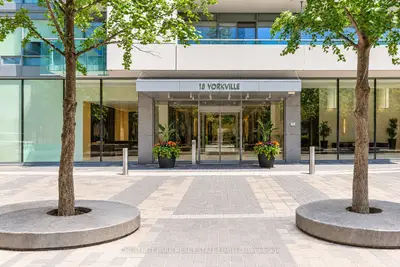 18 Yorkville Avenue 2209, Toronto, On M4w 3y8