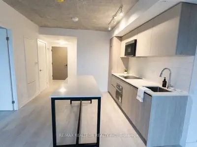 47 Mutual Street 2006, Toronto, On M5b 0c6