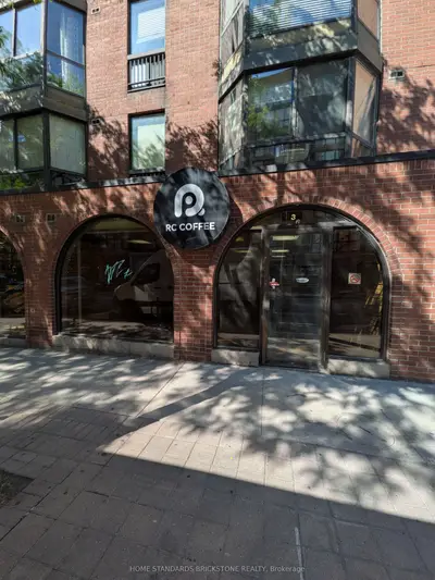 36 Church Street, Toronto, On M5e 1r9