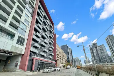 560 Front Street W 608, Toronto, On M5v 1c1