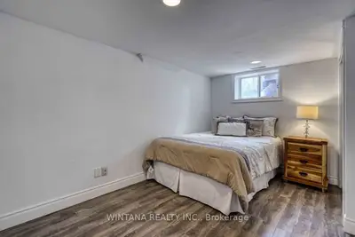 29 Whitman Street 3, Toronto, On M2m 3y5