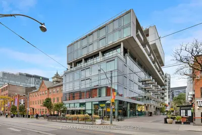 560 King Street W 226, Toronto, On M5v 1m3