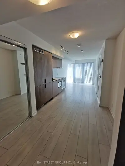 60 Shuter Street 2503, Toronto, On M5b 0b7