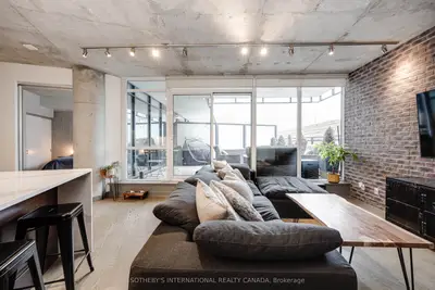 318 King Street E 202, Toronto, On M5a 0c1