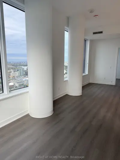 8 Wellesley Street W Lp08, Toronto, On M4y 0j5