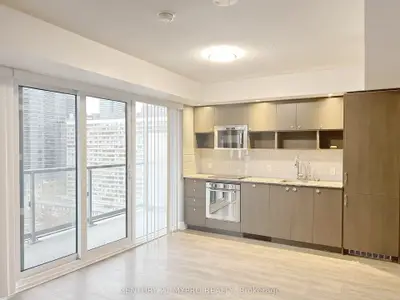 89 Mcgill Street 1401, Toronto, On M5b 0b1