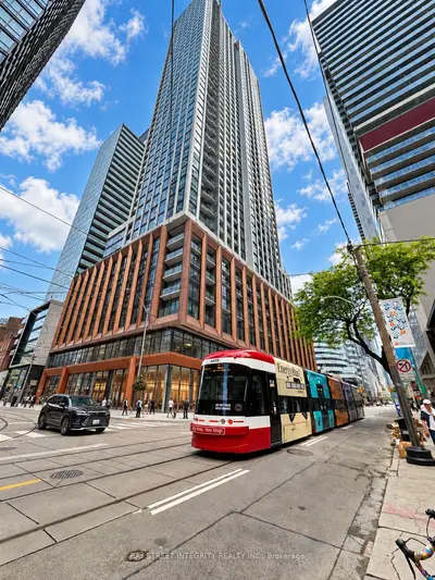 400 King Street W 3108, Toronto, On M5v 0x8